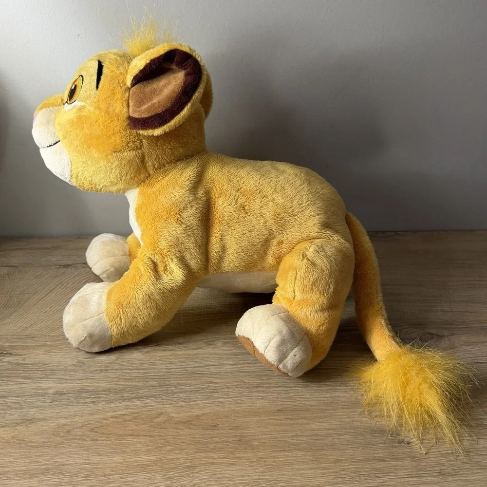 Disney Store Simba Lion King Pouncing Plush Toy Doll Yellow‎ Safari Collectible